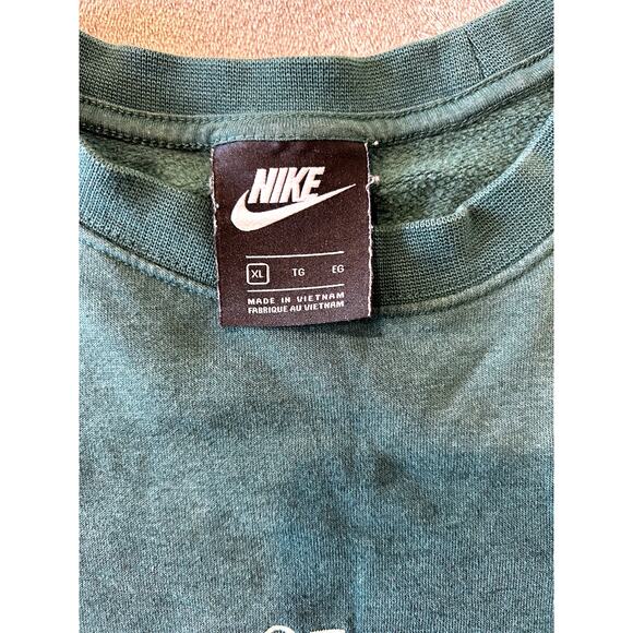 Nike Crew Neck Cropped Sweatshirt Boxy Green Embroidered Size XL Green - Picture 4 of 7